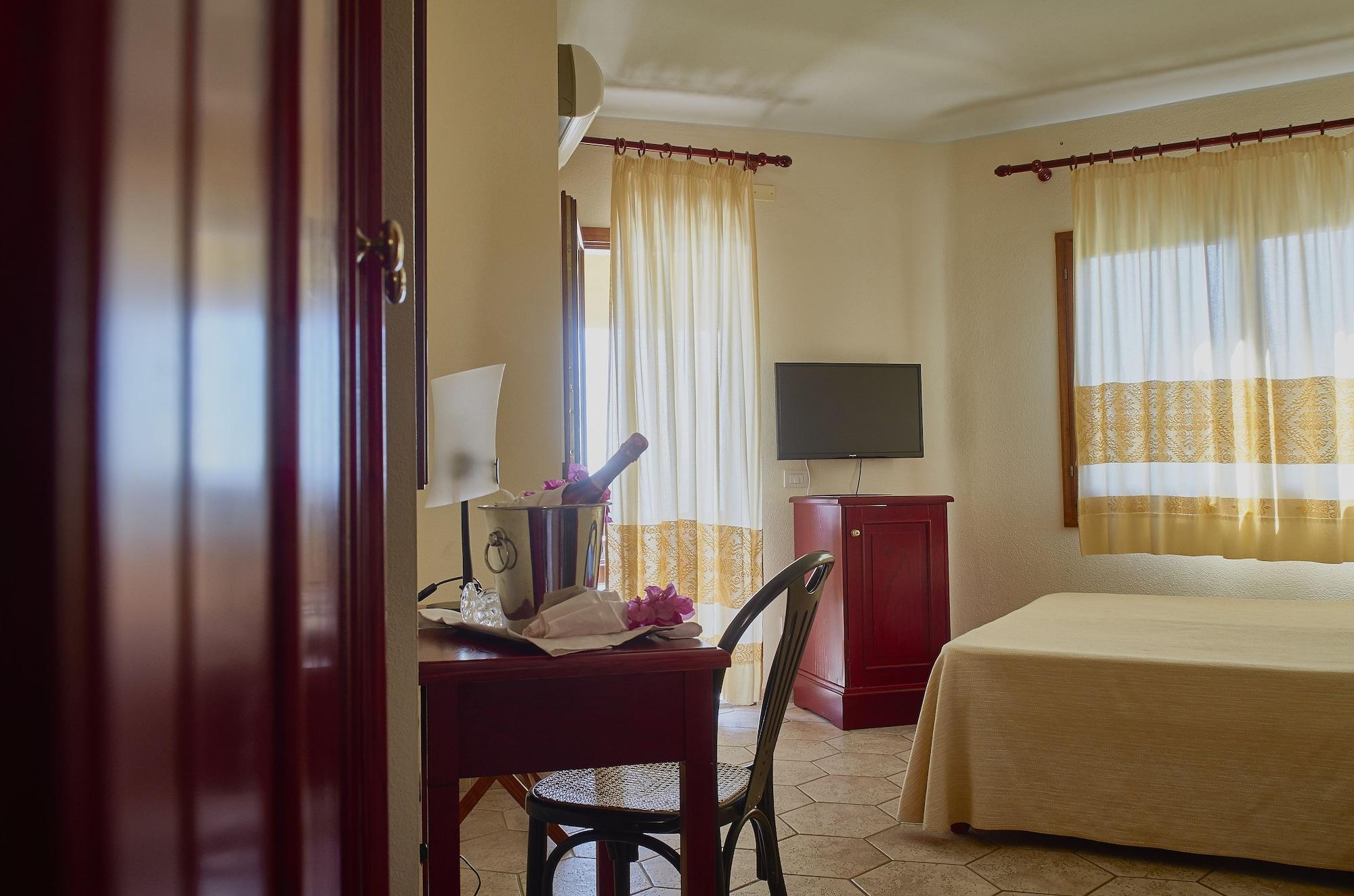 Hotel Club Parco Blu Cala Gonone